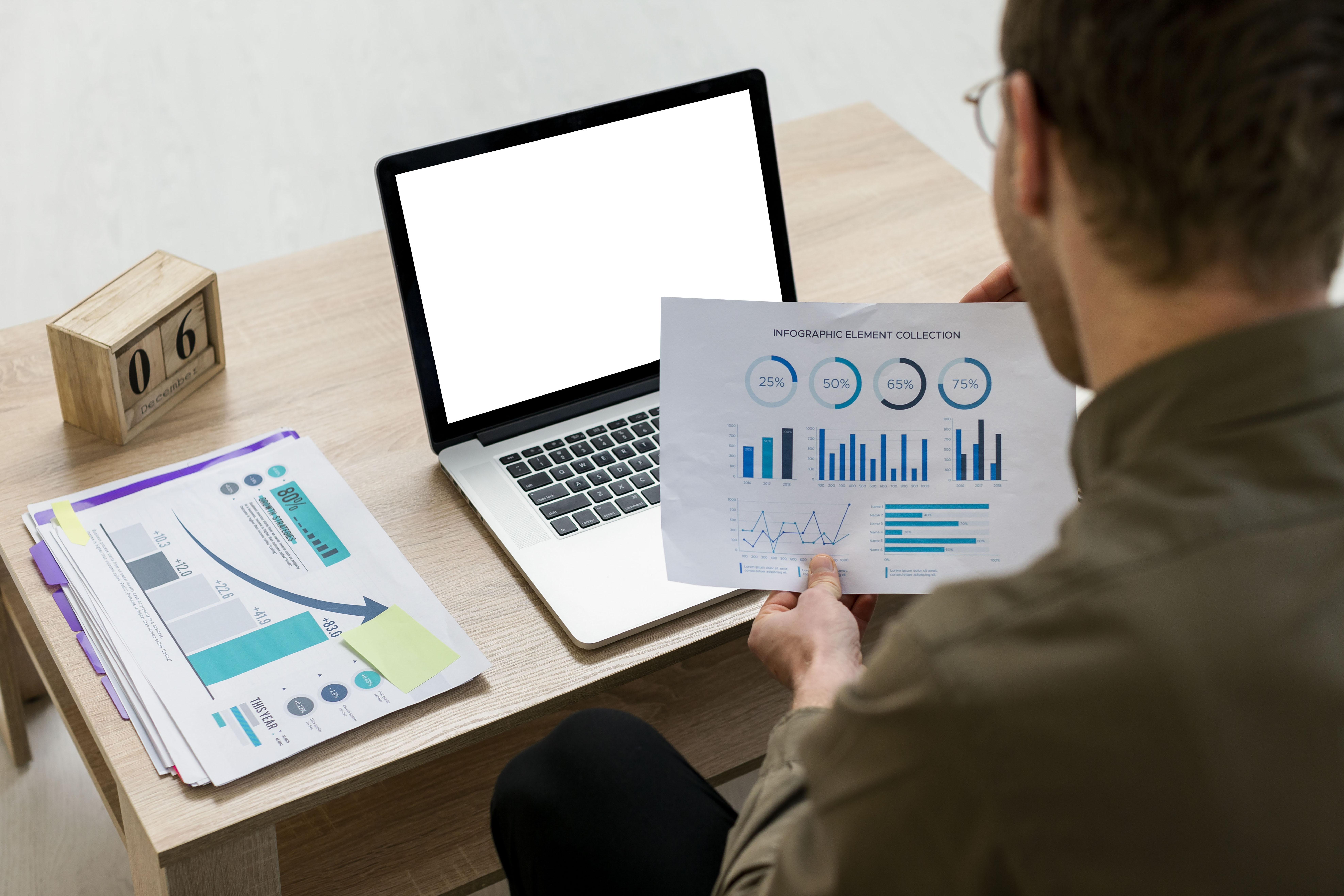AI analyzing big data to generate actionable insights for enterprise decision-making